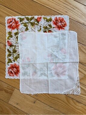 VTG Handkerchief Pair